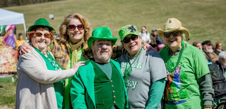 People at the County Sumner Irish Festival